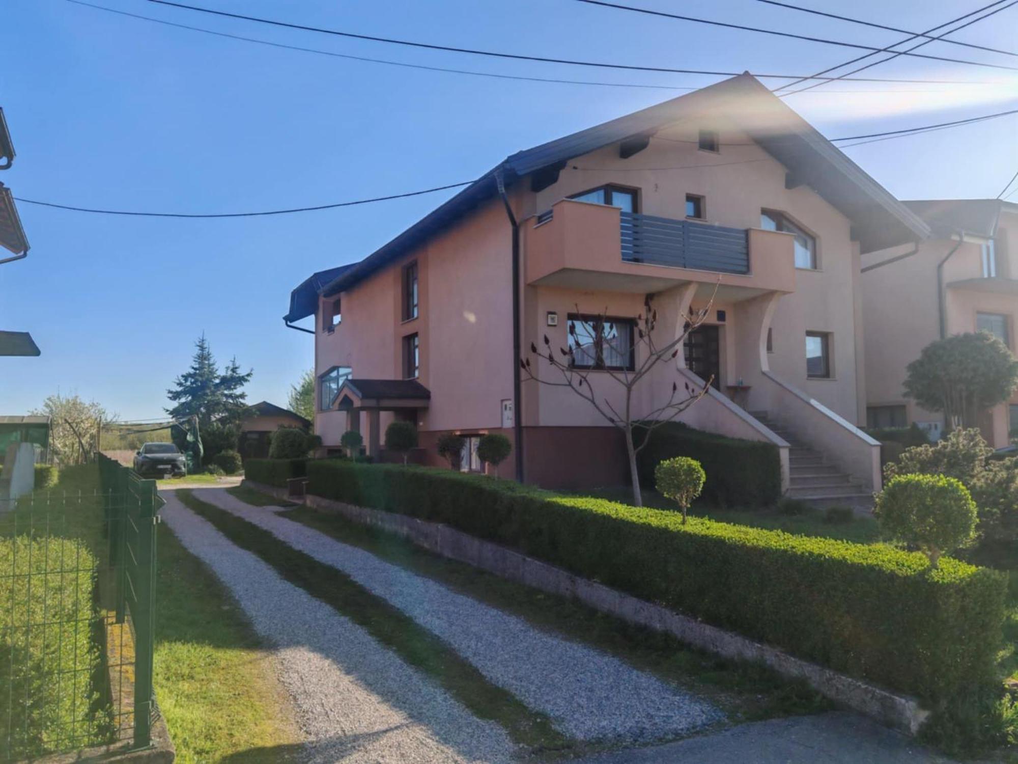 Apartman Kristian Zagreb Airport Велика Гориця Екстер'єр фото